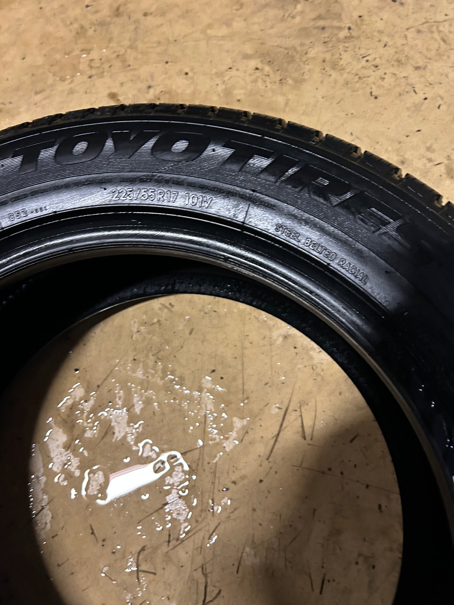 TOYO CELSIUS II BSW P 225 55 17 101V XL ALL SEASON TIRE 243690