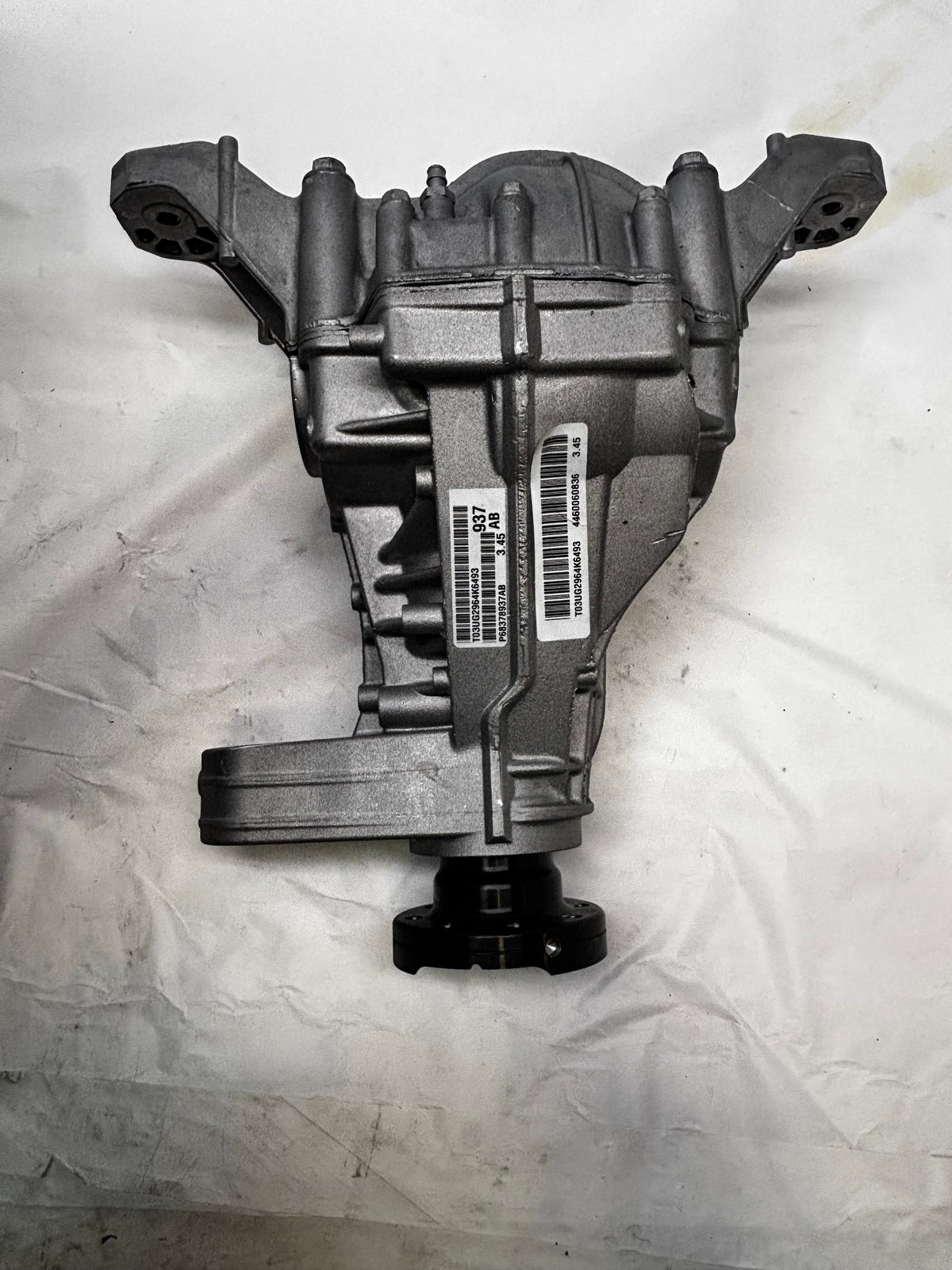 GENUINE MOPAR REAR AXLE DIFFERENTIAL 2014-2024 JEEP 68378937AB