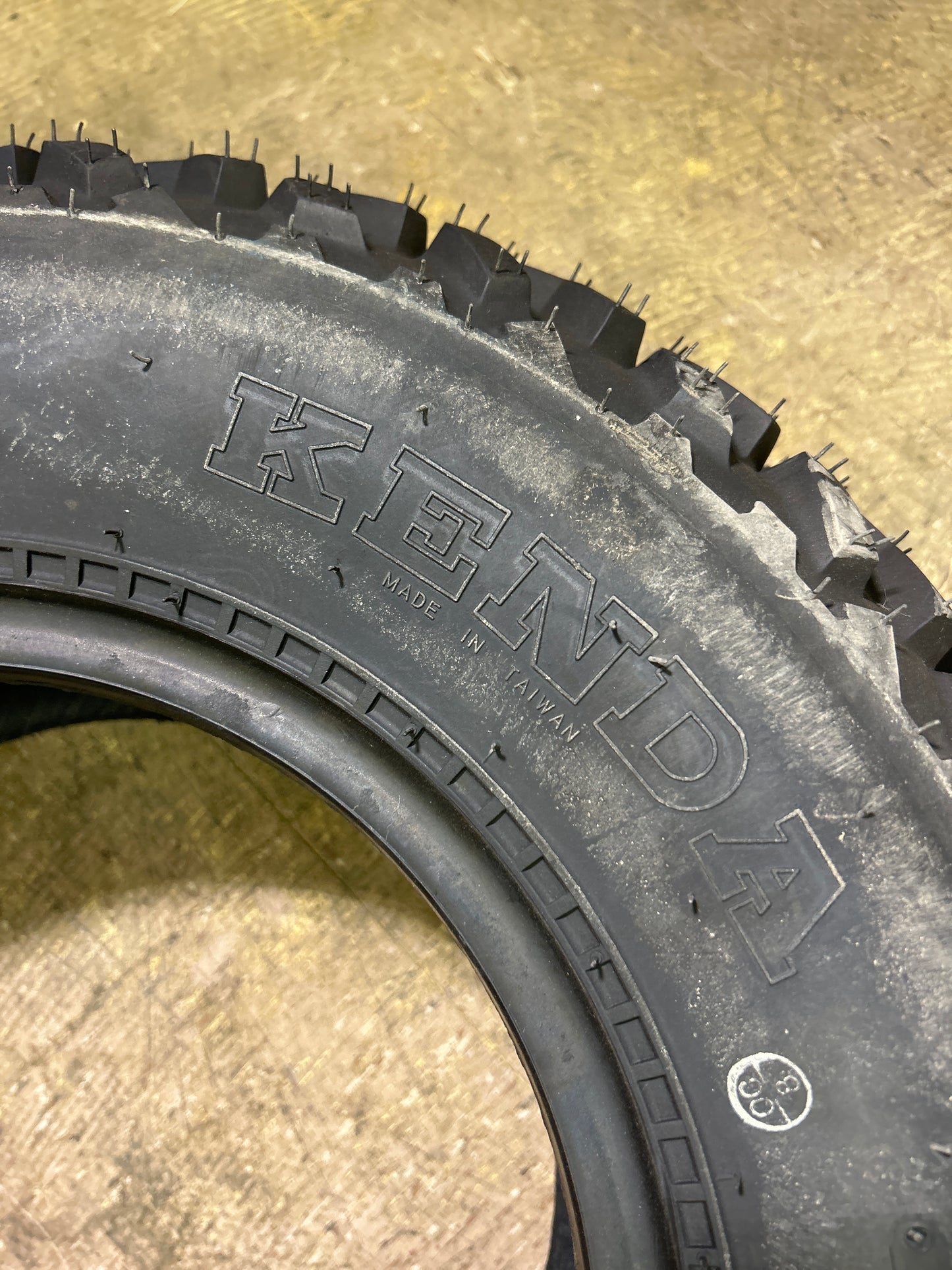 KENDA PATHFINDER K530 BSW  23 8 11 2PLY ATV/UTV TIRE 085401185A1