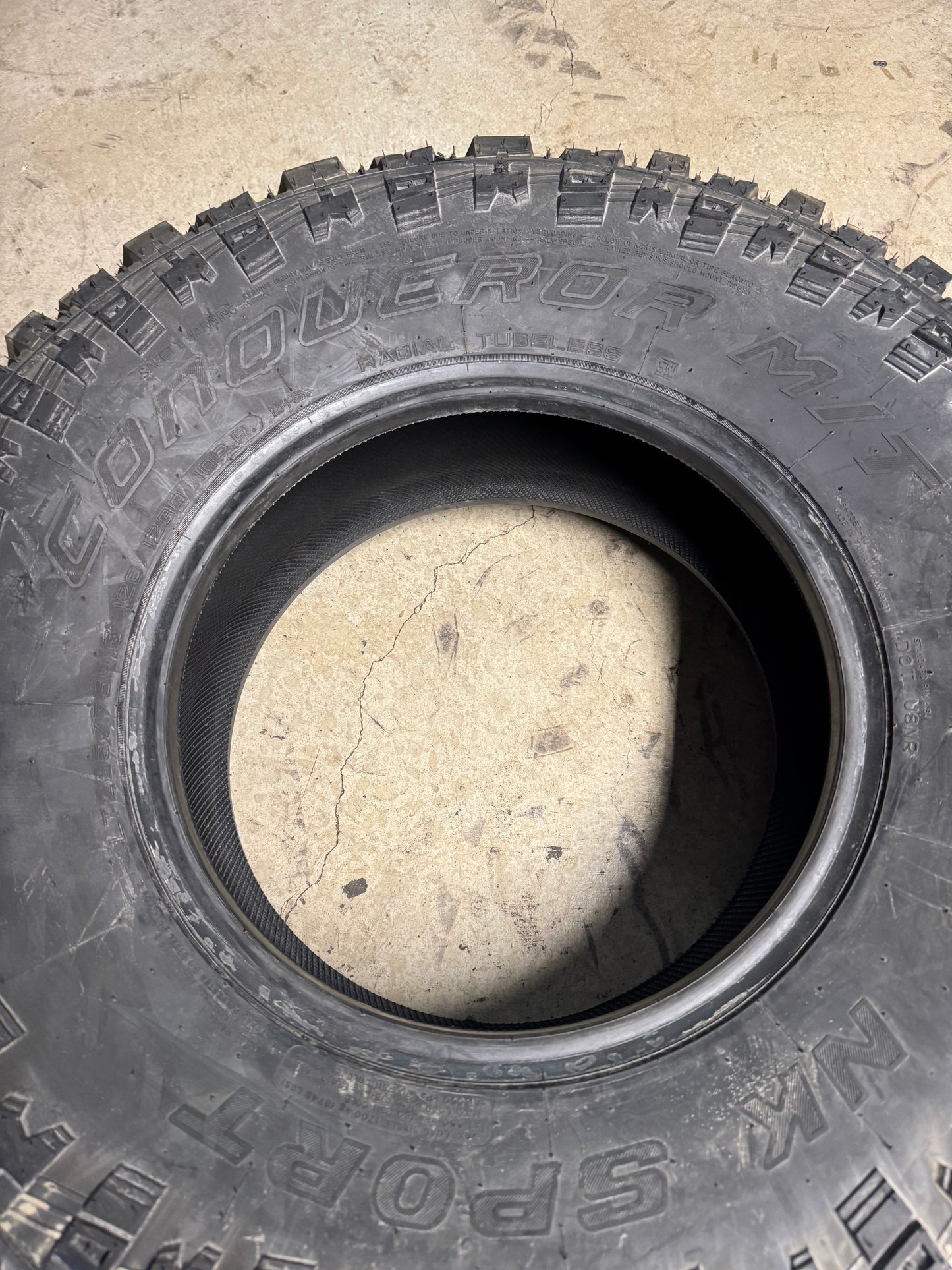 NOS NANKANG MT-1 CONQUEROR M/T BSW T 285 75 16 126/123Q 10PLY TIRE 22789022