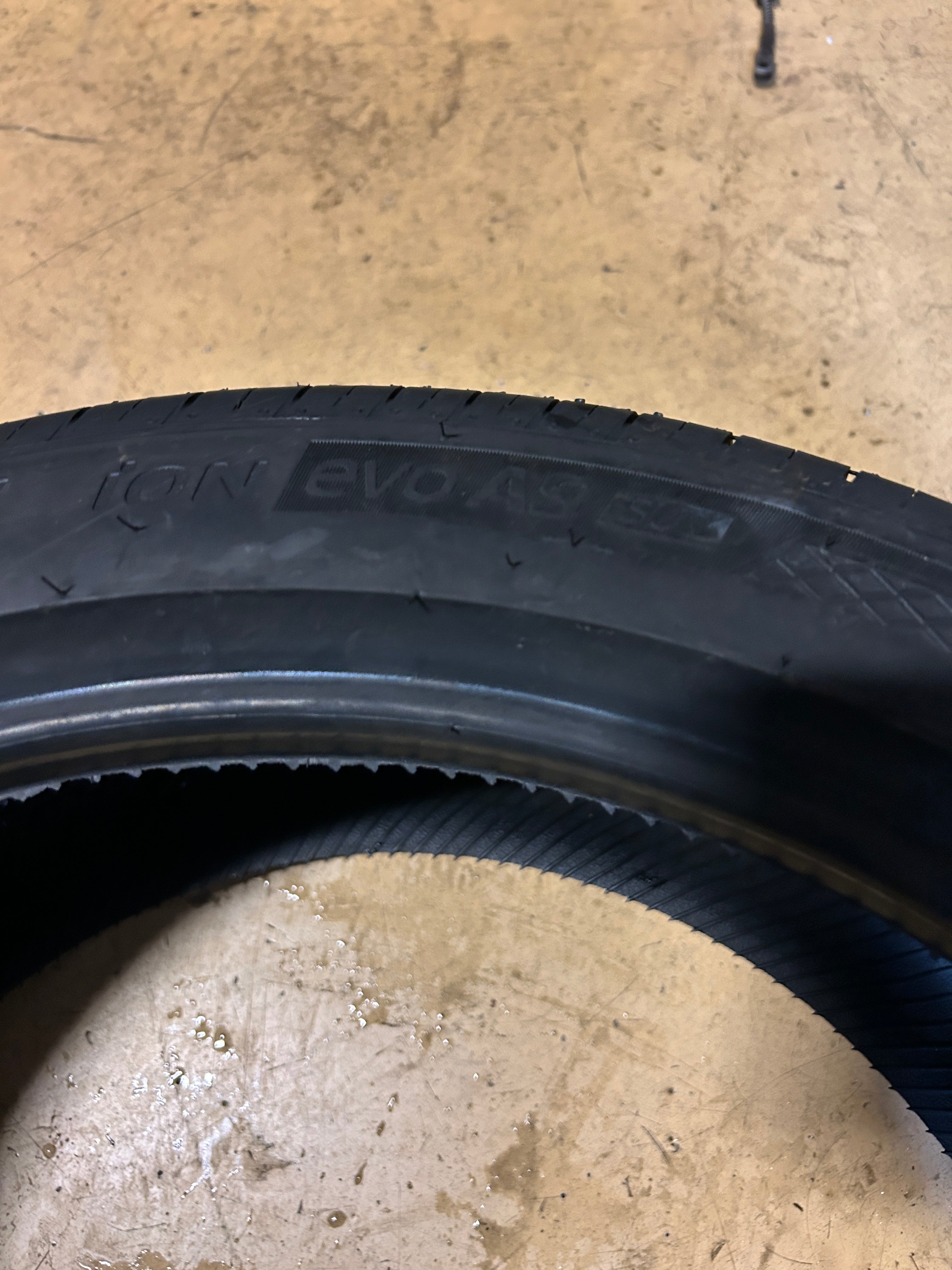 HANKOOK ION EVO AS SUV FOAM BSW P 255 40 20 101W ALL SEASON TIRE 1033165