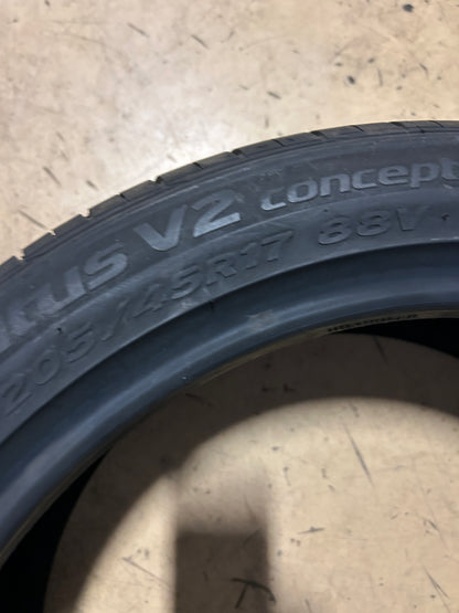 NOS HANKOOK VENTUS V2 CONCEPT2 BSW P 205 45 17 88V XL ALL SEASON TIRE 1014371