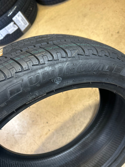 2 UNIROYAL TIGER PAW TOURING A/S BSW P 235 45 19 95V ALL SEASON TIRE 08507