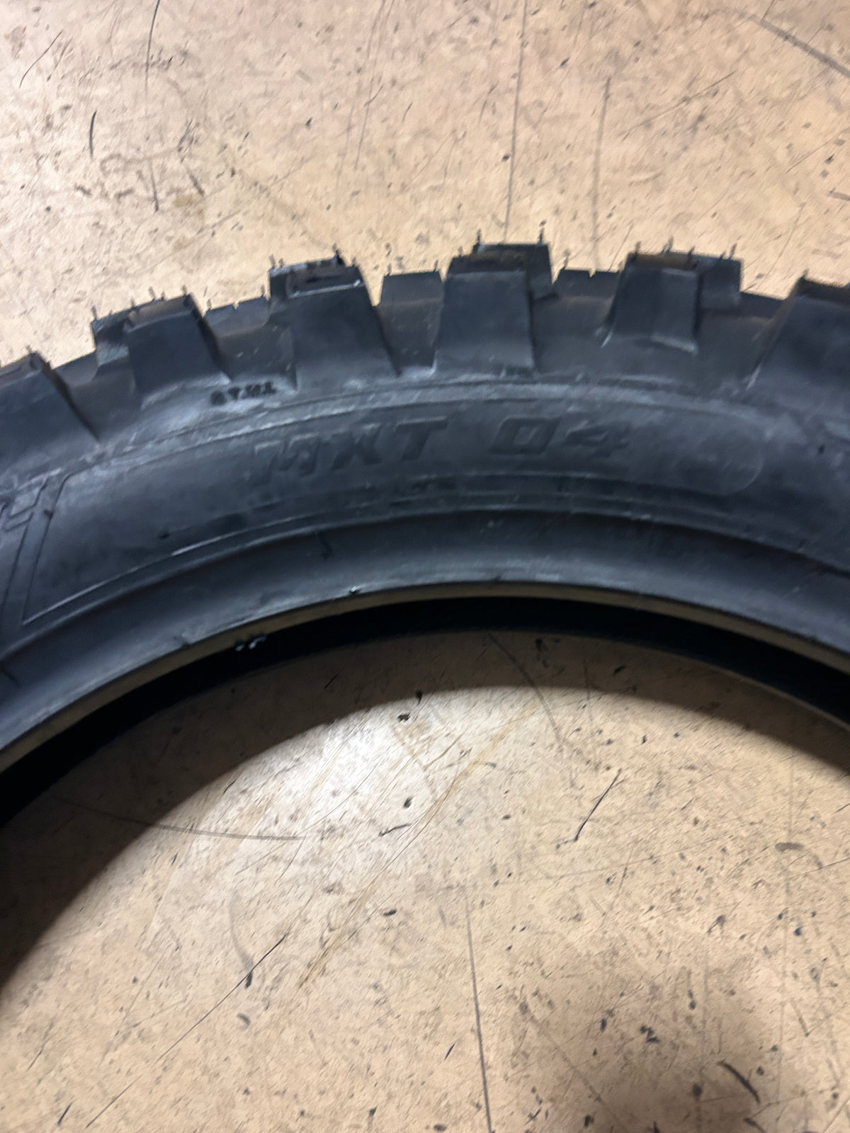 PROTAPER MXT 04 BSW  120 100 18 68M REAR DIRT BIKE TIRE 23311