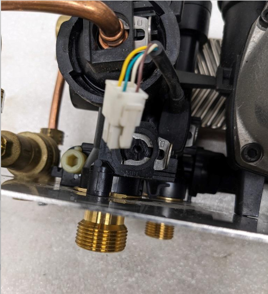 NTI 84744 GRUNDFOS COMBI BLOCK IWC MISSING VALVE DAMAGED SAFETY CLIP
