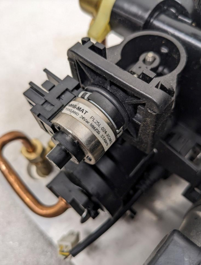 NTI 84744 GRUNDFOS COMBI BLOCK IWC MISSING VALVE DAMAGED SAFETY CLIP