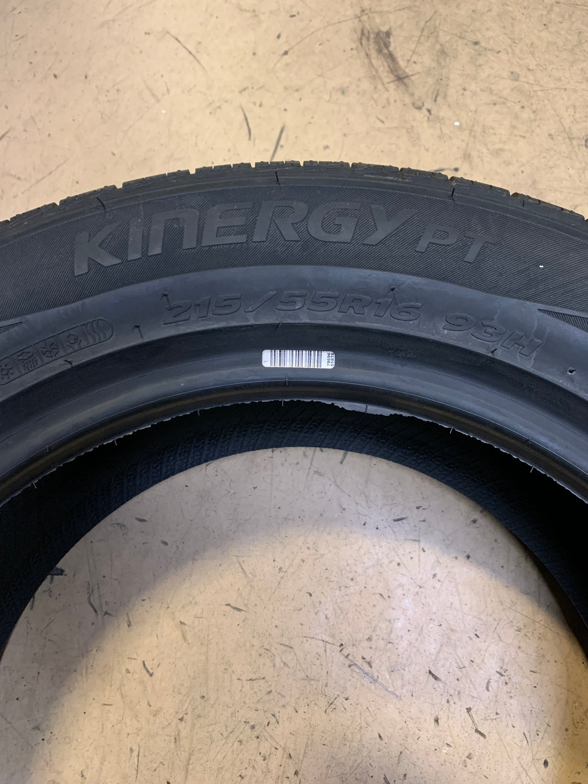 2 HANKOOK KINERGY PT BSW P 215 55 16 93H ALL SEASON TIRE 1025061