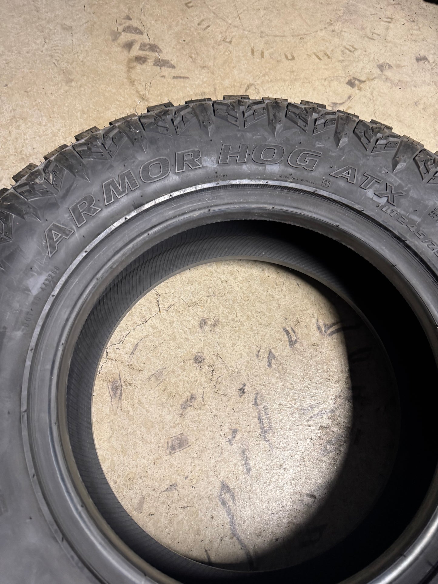 NOS KANATI ARMOR HOG ATX BSW LT 245 75 17 124/121Q 12PLY ALL TERRAIN TIRE LA1724575F