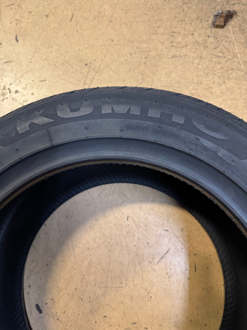 KUMHO ECSTA AST BSW P 225 50 15 91H UHP TIRE 1845313