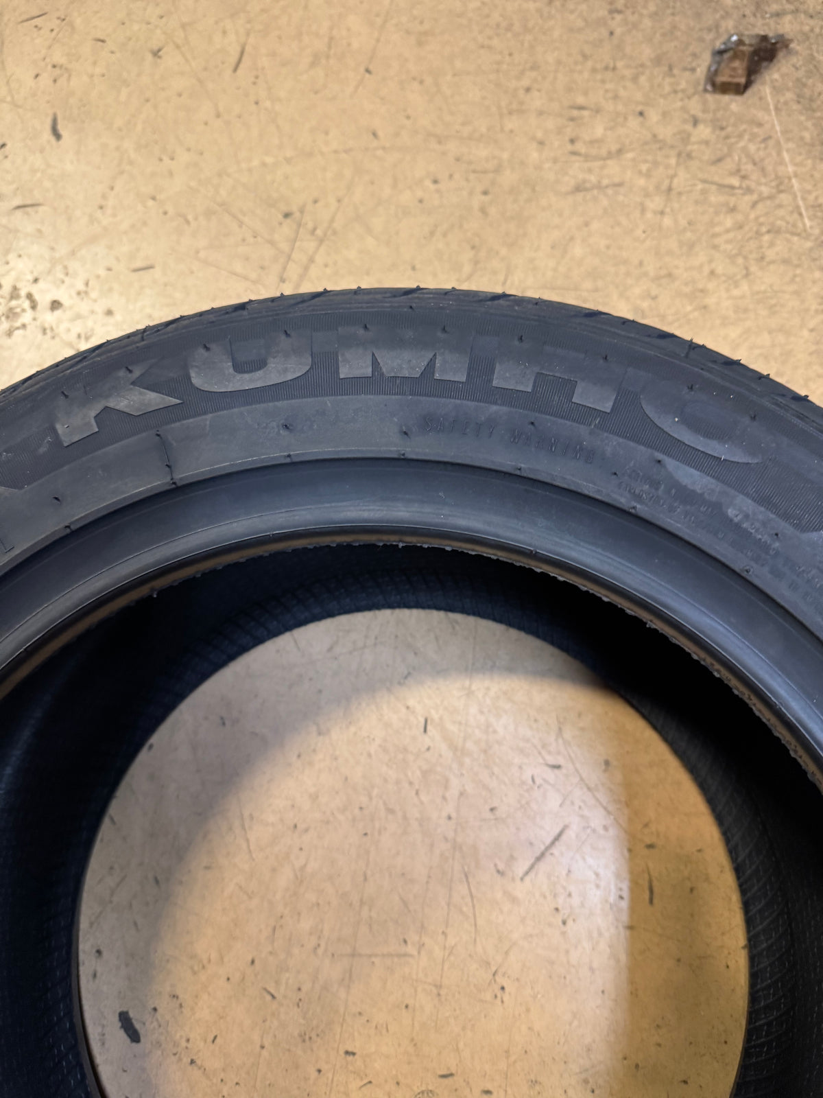 KUMHO ECSTA AST BSW P 225 50 15 91H UHP TIRE 1845313
