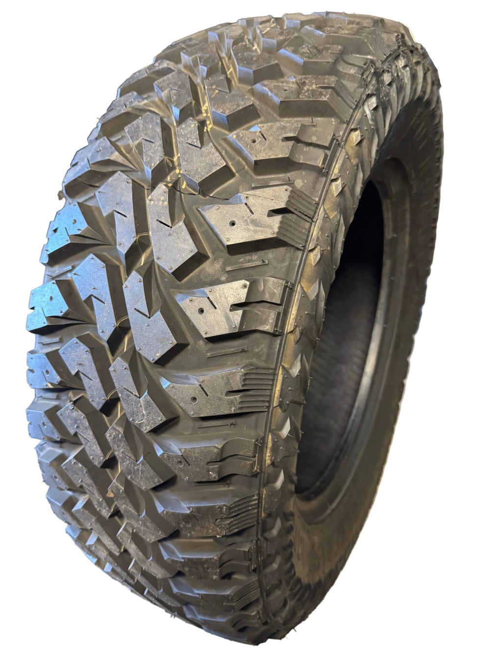 2 NOS MAXXIS MUDDER BUCKSHOT II MT-764 BSW LT 275 65 18 119/116Q 8PLY TIRE TL37620900