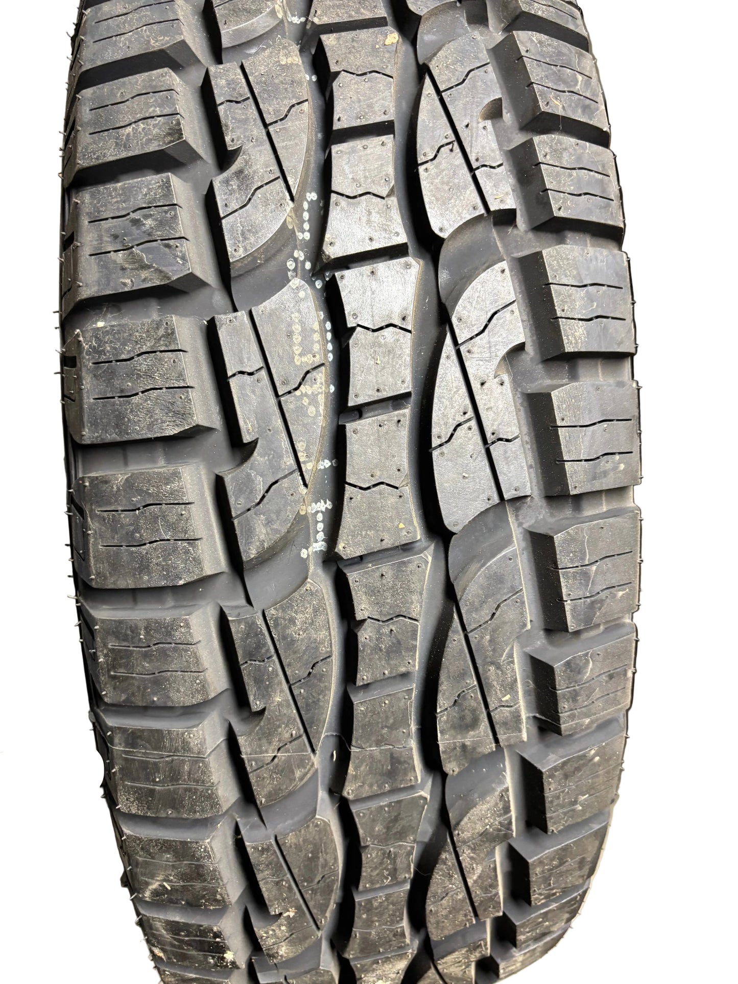 NOS LINGLONG CROSSWIND A/T BSW LT  275 65 20 126/123Q LRE 10 PLY ALL TERRAIN TIRE CTL43