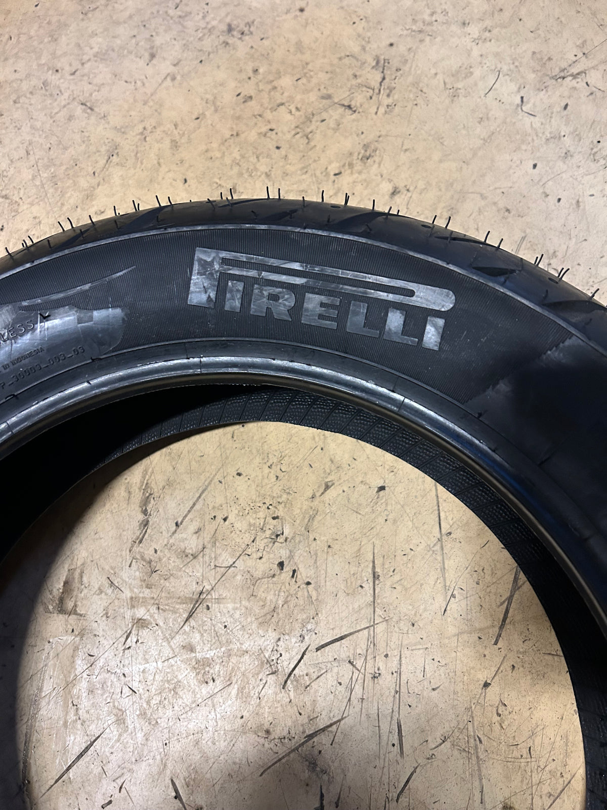 PIRELLI ANGEL SCOOTER BSW 150 70 14 66S REAR SCOOTER TIRE 2771900