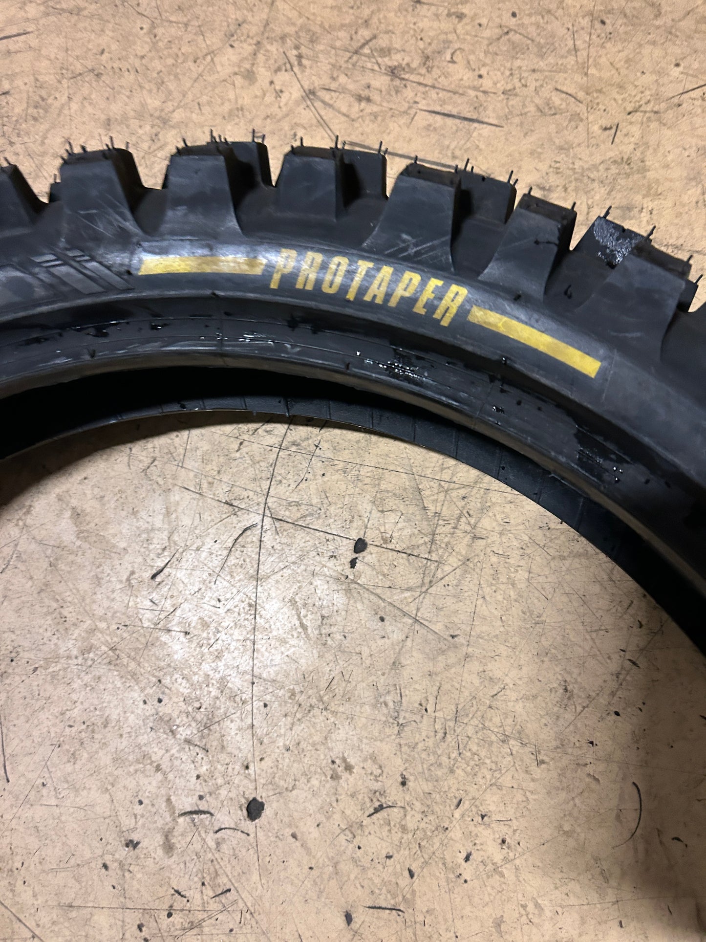 PROTAPER MXT 04 BSW  100 90 19 57M REAR DIRT BIKE TIRE 23309