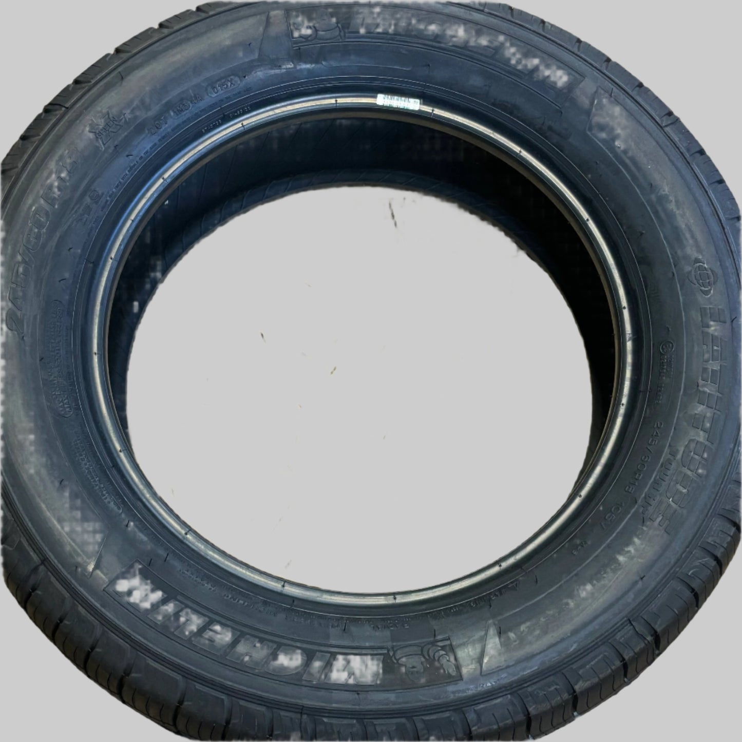 MICHELIN LATITUDE TOUR HP P 245 60 18 105V SL ALL SEASON TIRE 43880