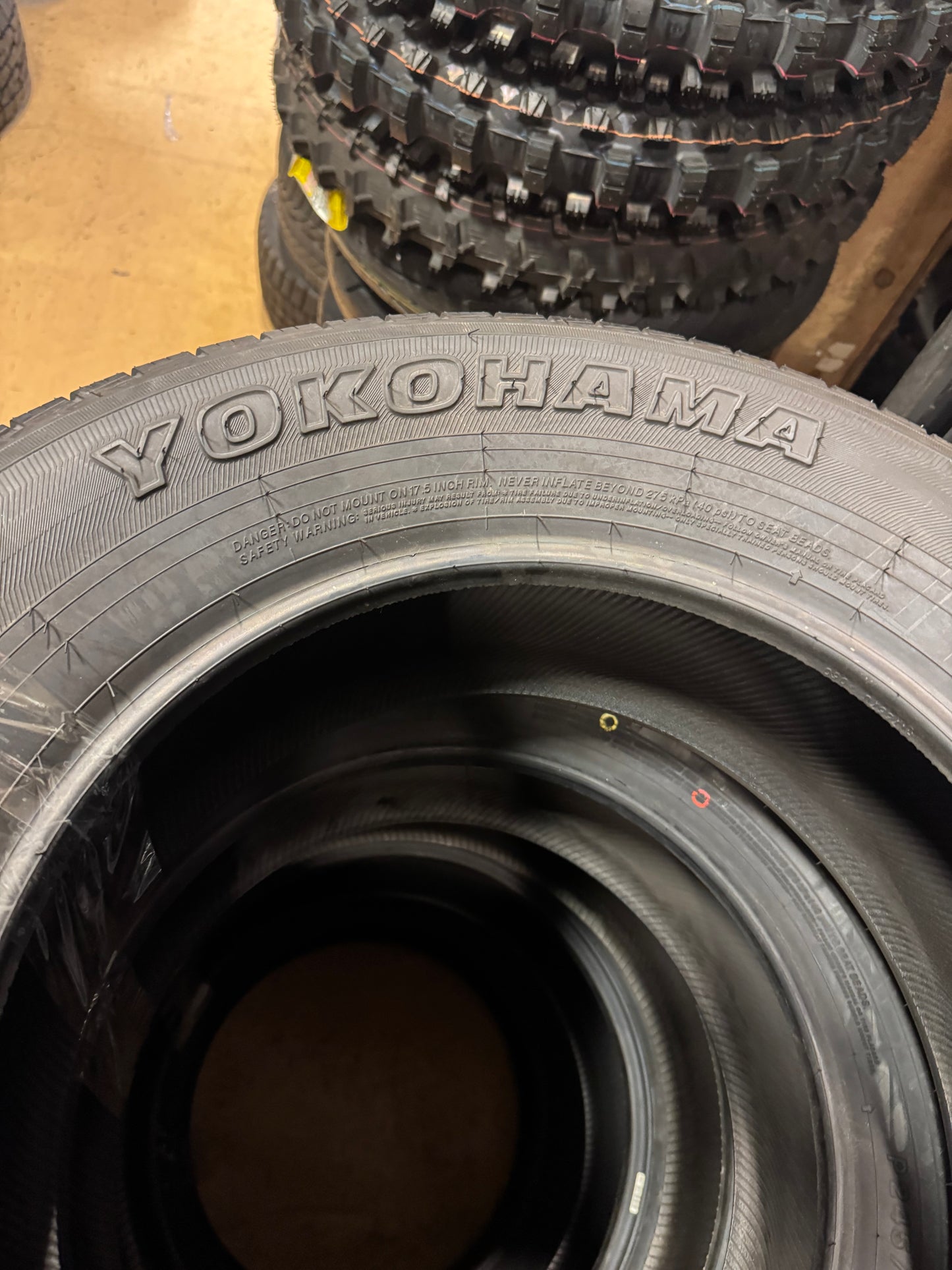 2 NOS YOKOHAMA GEOLANDAR H/T G056 BSW P 245 65 17 105T HIGHWAY TERRAIN TIRE 110105607