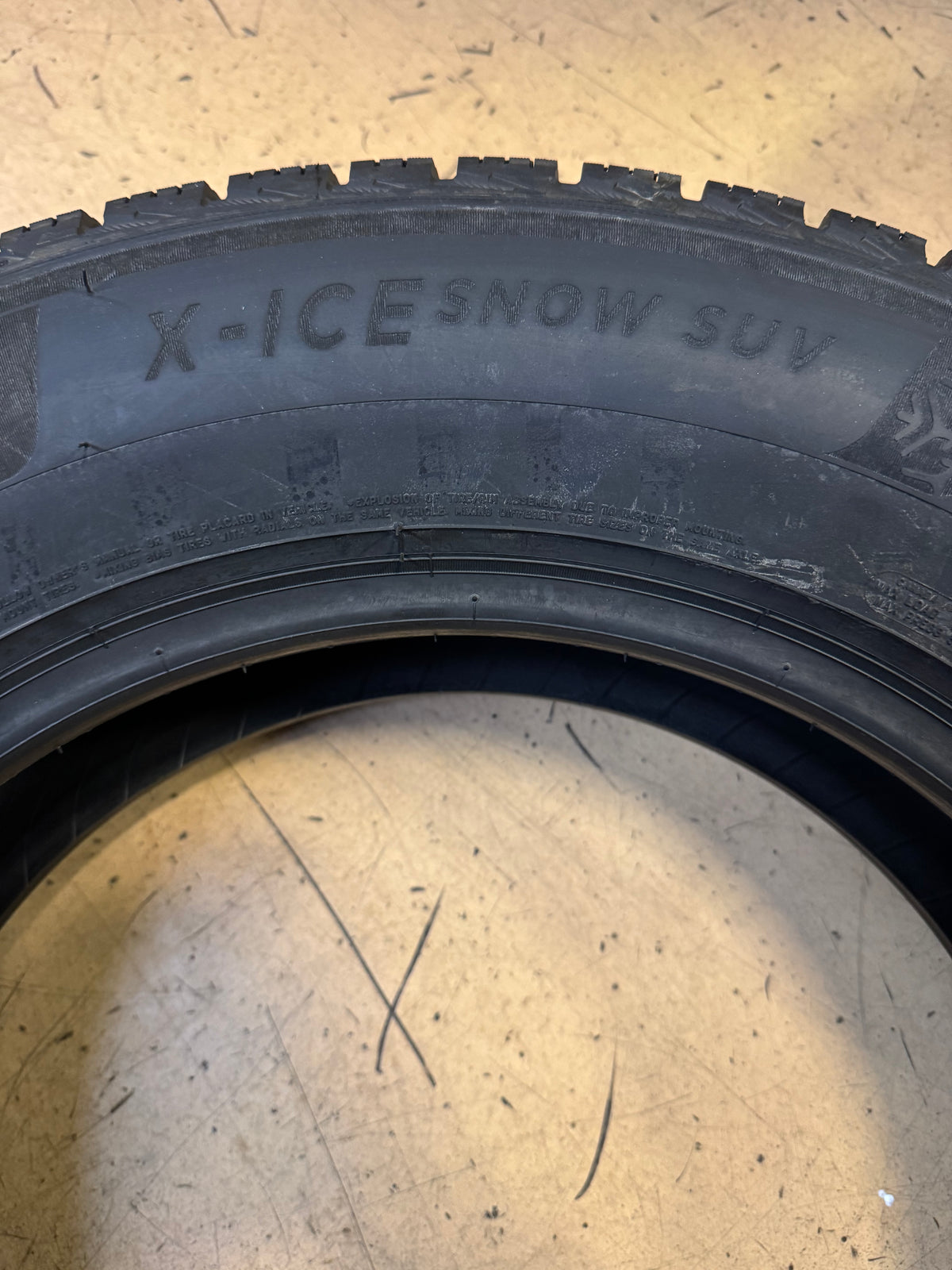 MICHELIN X-ICE SNOW BSW P 245 60 18 105T WINTER TIRE 52090