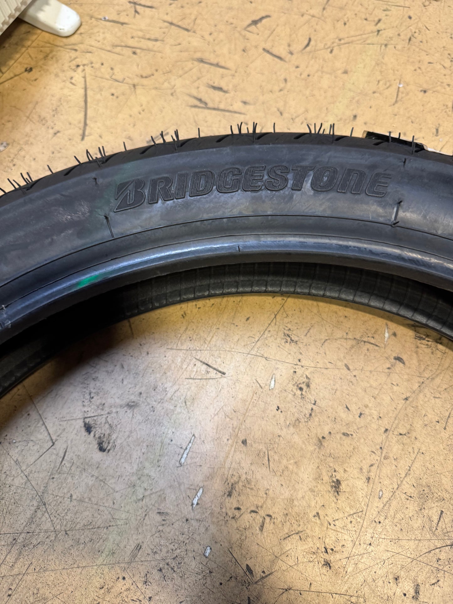 BRIDGESTONE BATTLAX BT46 BSW 3.25 19 54H FRONT MOTORCYCLE TIRE 11659