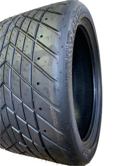 HOOSIER W2 BSW P  305 30 18 89H PERFORMANCE TIRE 46220W2