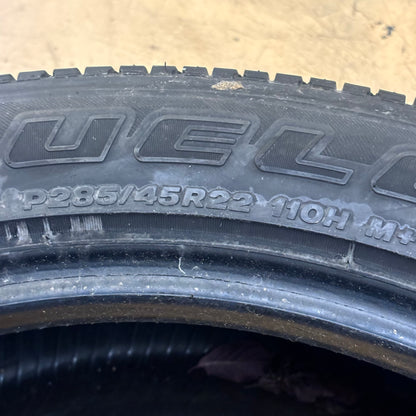 USED BRIDGESTONE DUELER LTH P 285 45 22 110H SL ALL SEASON TIRE 009627 10/32"