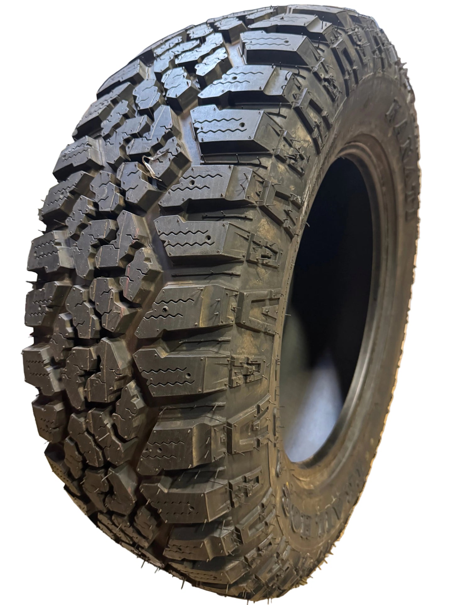 2 KANATI TRAIL HOG A/T-4 BSW LT 275 65 18 123/120Q 10PLY ALL TERRAIN TIRE LTH1827565E
