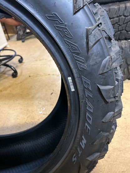 ATTURO TRAIL BLADE MTS BSW LT 35 13.5 22 123Q 12PLY MUD TIRE TBMSPELT2MA