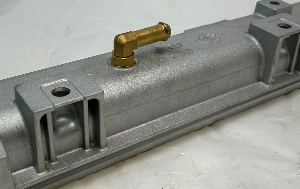 BFCAR  ENGINE COOILING CAST ALUMINUM RADIATOR TOP/HEADER TANK  7E001717