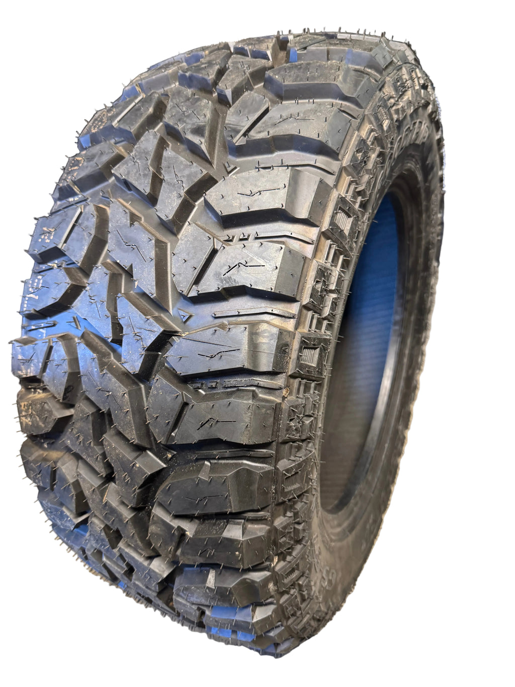 NOS GOODTRIP GS-67 M/T BSW LT 33 12.5 18 118Q 10PLY MUD TERRAIN TIRE LH5B9MC