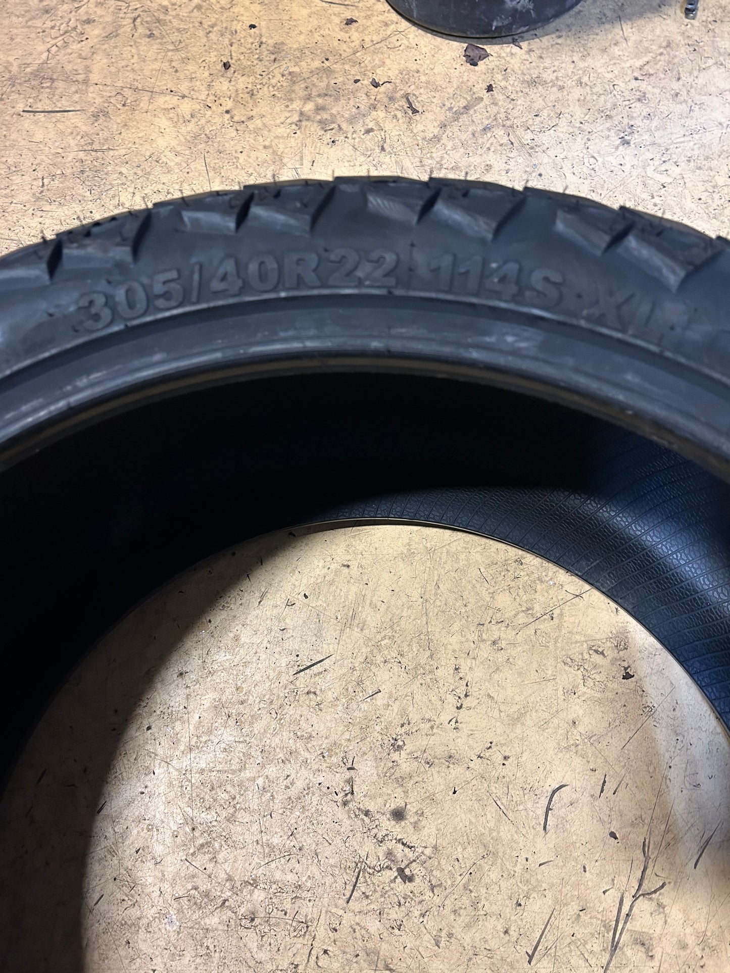 AMP TERRAIN ATTACK A/TA BSW P 305 40 22 114S XL ALL TERRAIN TIRE 3054022AMPCA3