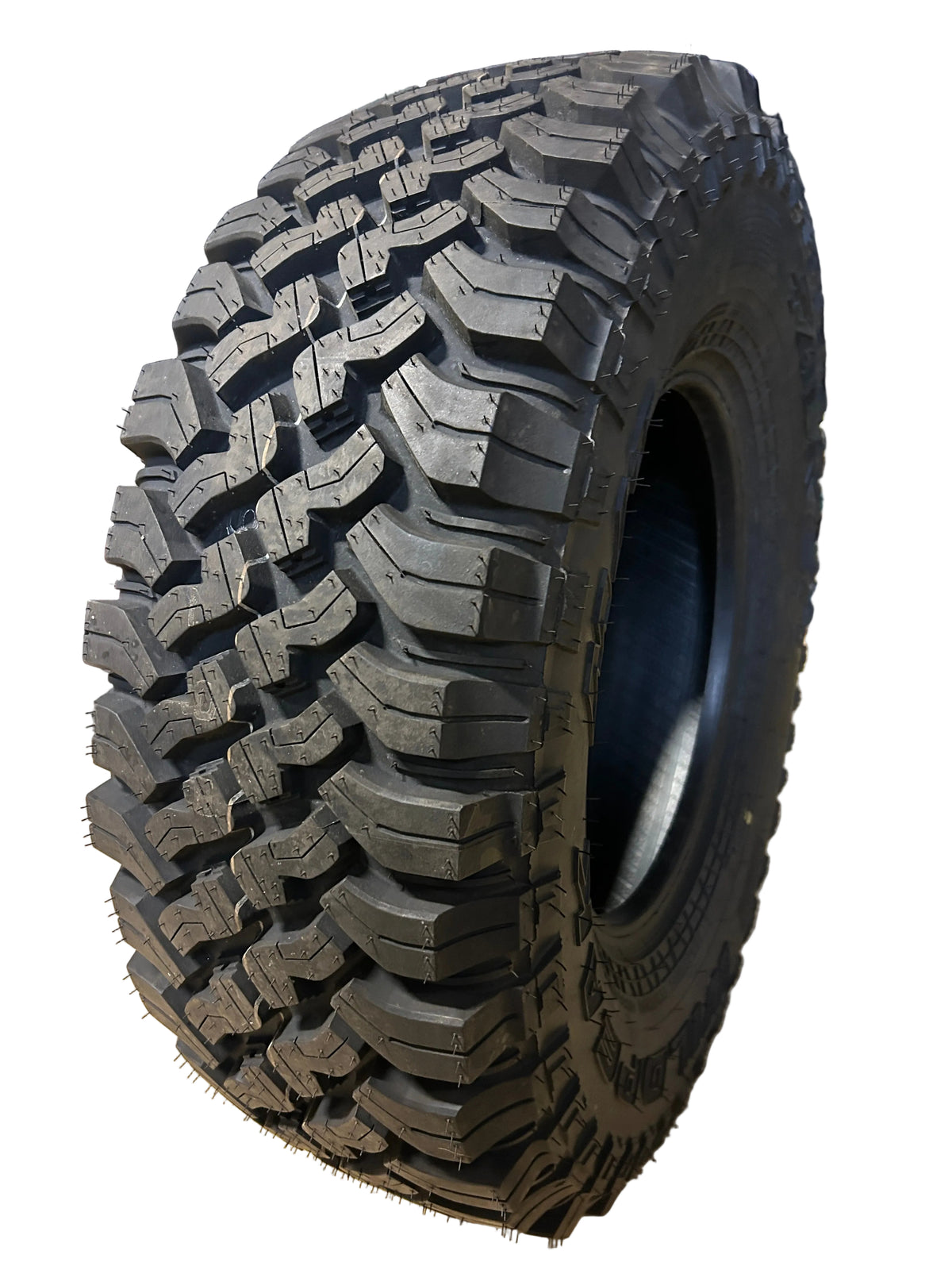 FALKEN WILDPEAK M/T MT01 BSW LT 265 75 16 123/120 10PLY MUD TIRE 28516639