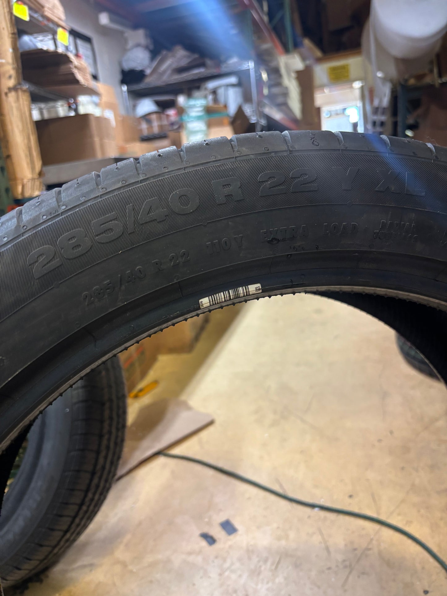 CONTINENTAL CONTISPORTCONTACT 5 (*) BMW P 285 40 22 110Y XL PERFORMANCE TIRE 03589120000 CONTISEAL
