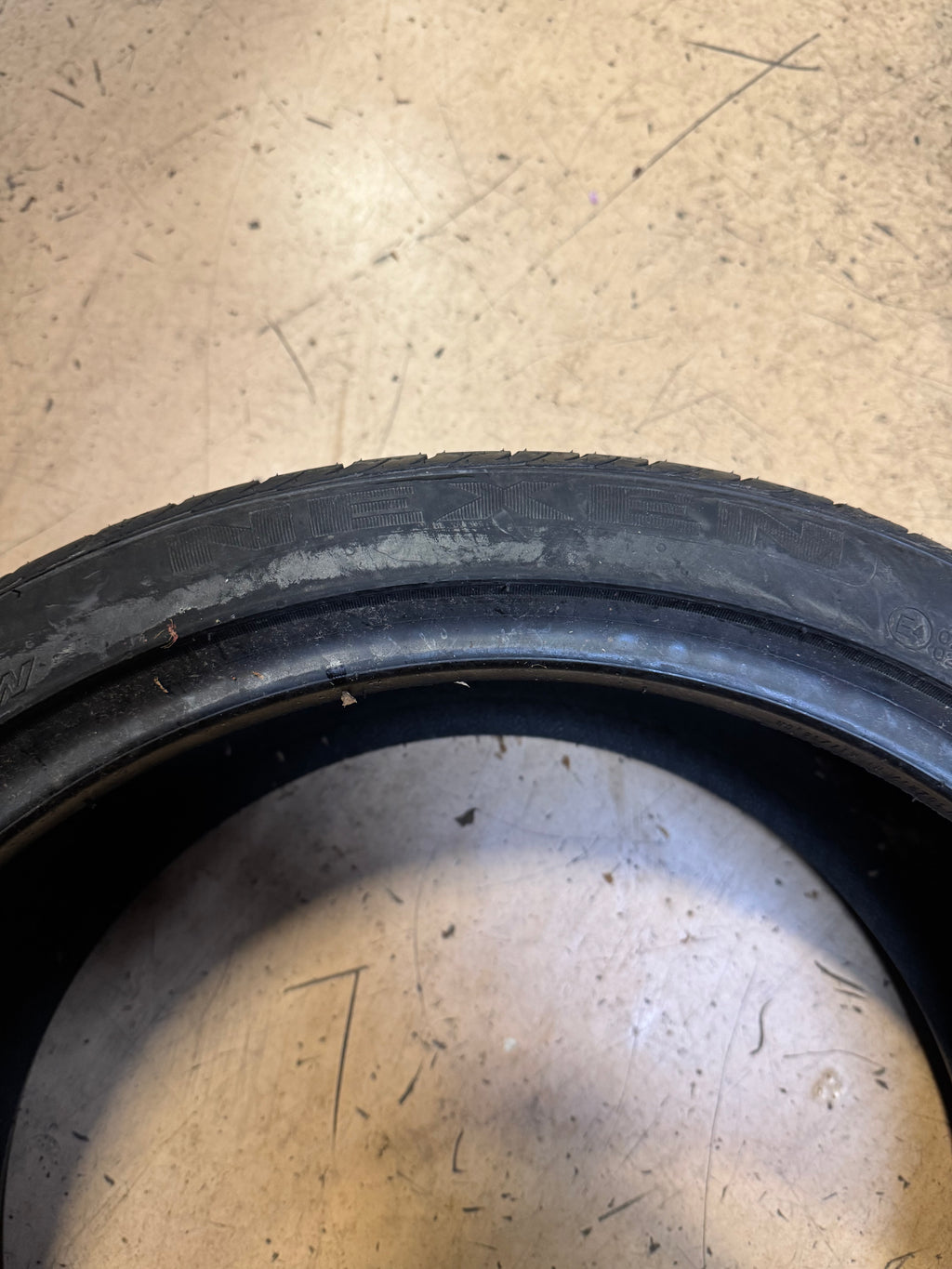 NEXEN N FERA SU1 BSW P 215 40 17 87W XL UHP SUMMER TIRE 12349NXK