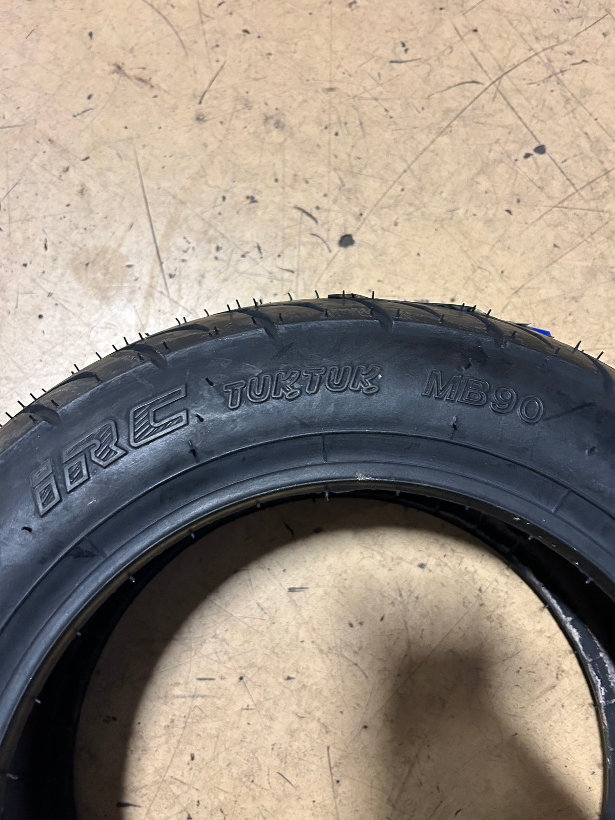 IRC TUKTUK MB90 BSW  3.5 10 51J SCOOTER TIRE T10317