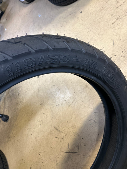 SHINKO 10 SR 712F BSW 110 90 19 62H FRONT MOTORCYCLE TIRE 874142