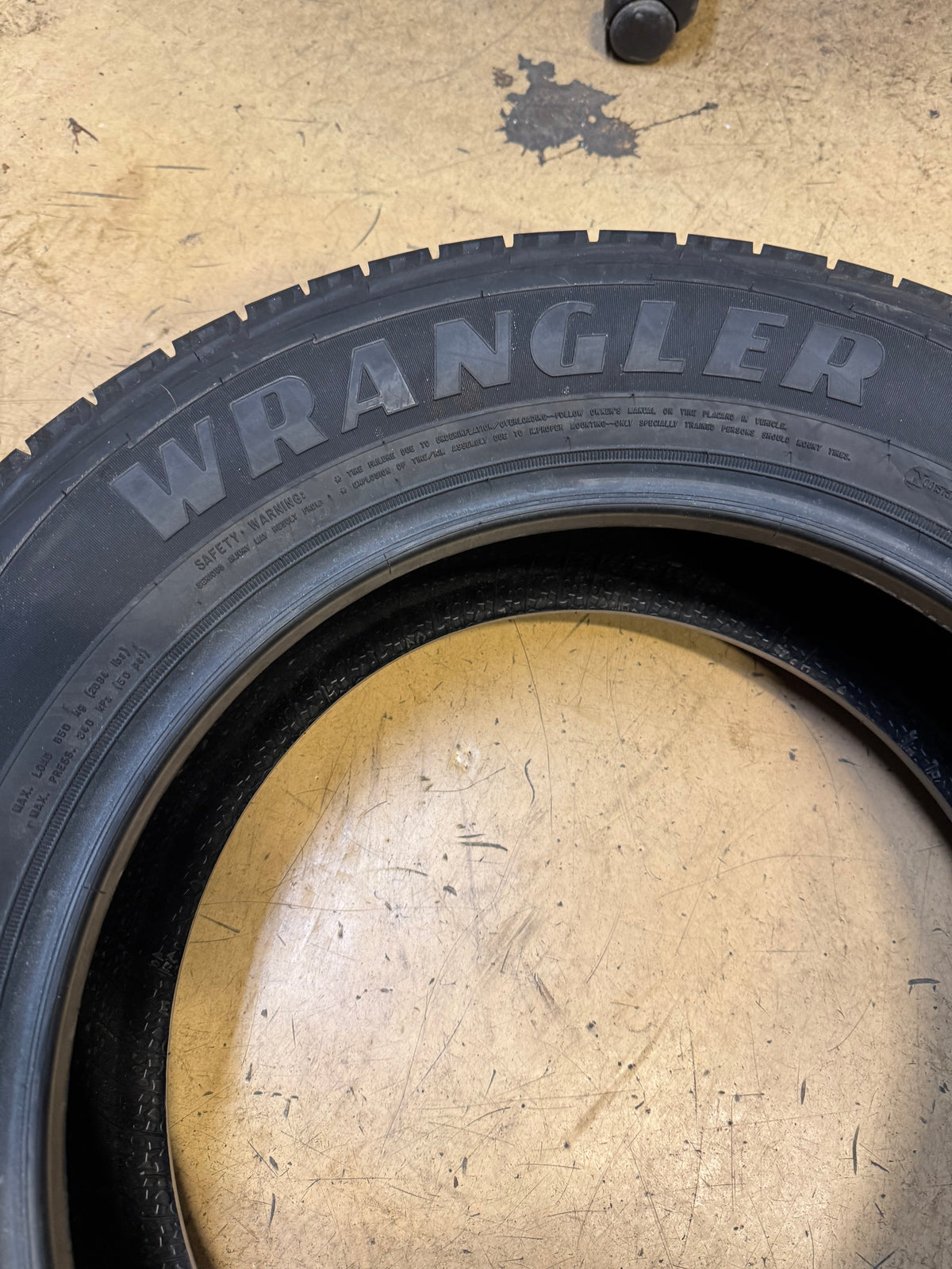 GOODYEAR WRANGLER FORTITUDE HT BSW P  225 65 17 106H XL ALL SEASON TIRE 801998