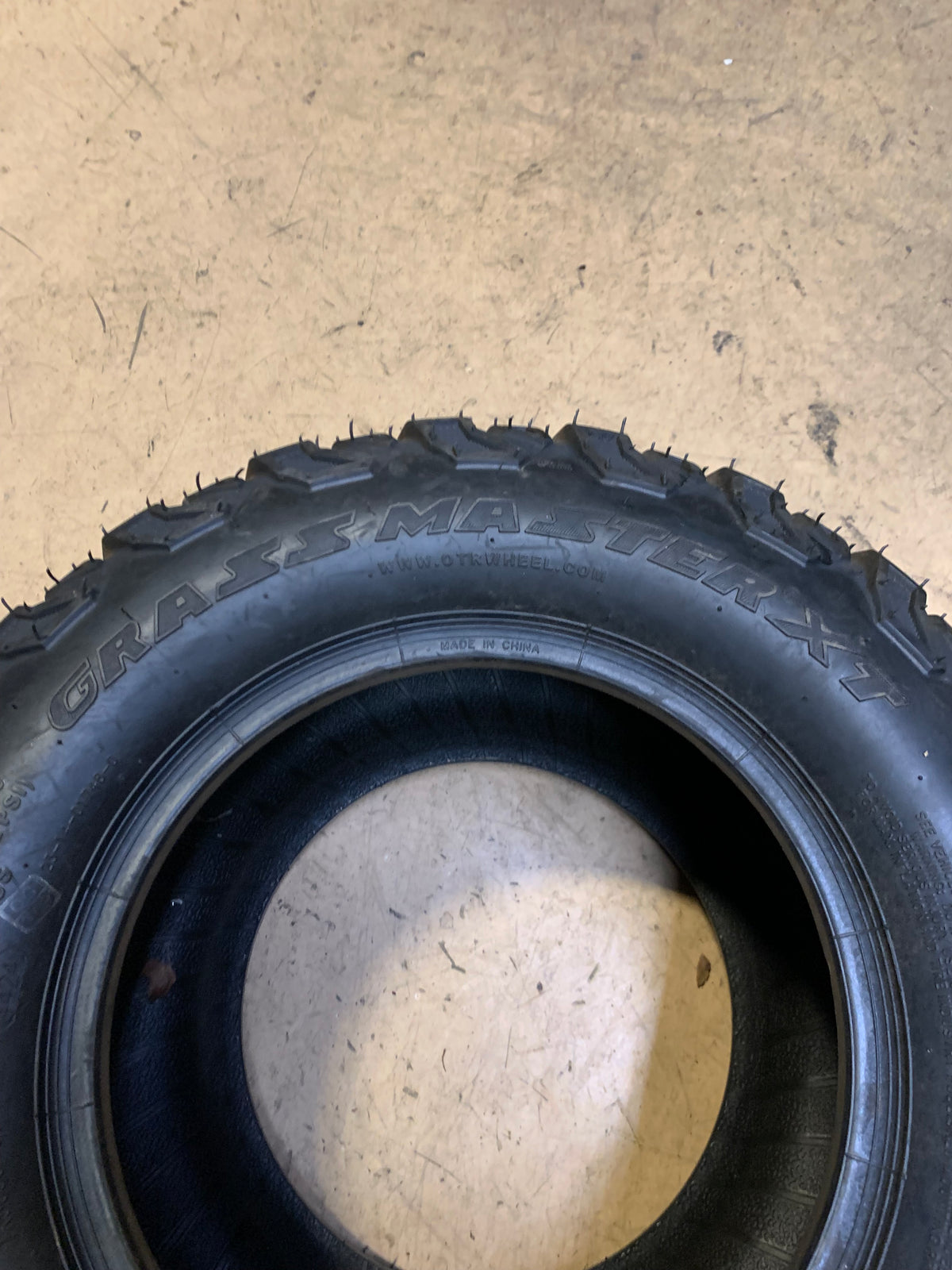 OTR GRASSMASTER XT BSW AT 20 10 10 4PLY LAWN TIRE ‎LMTS201010XT