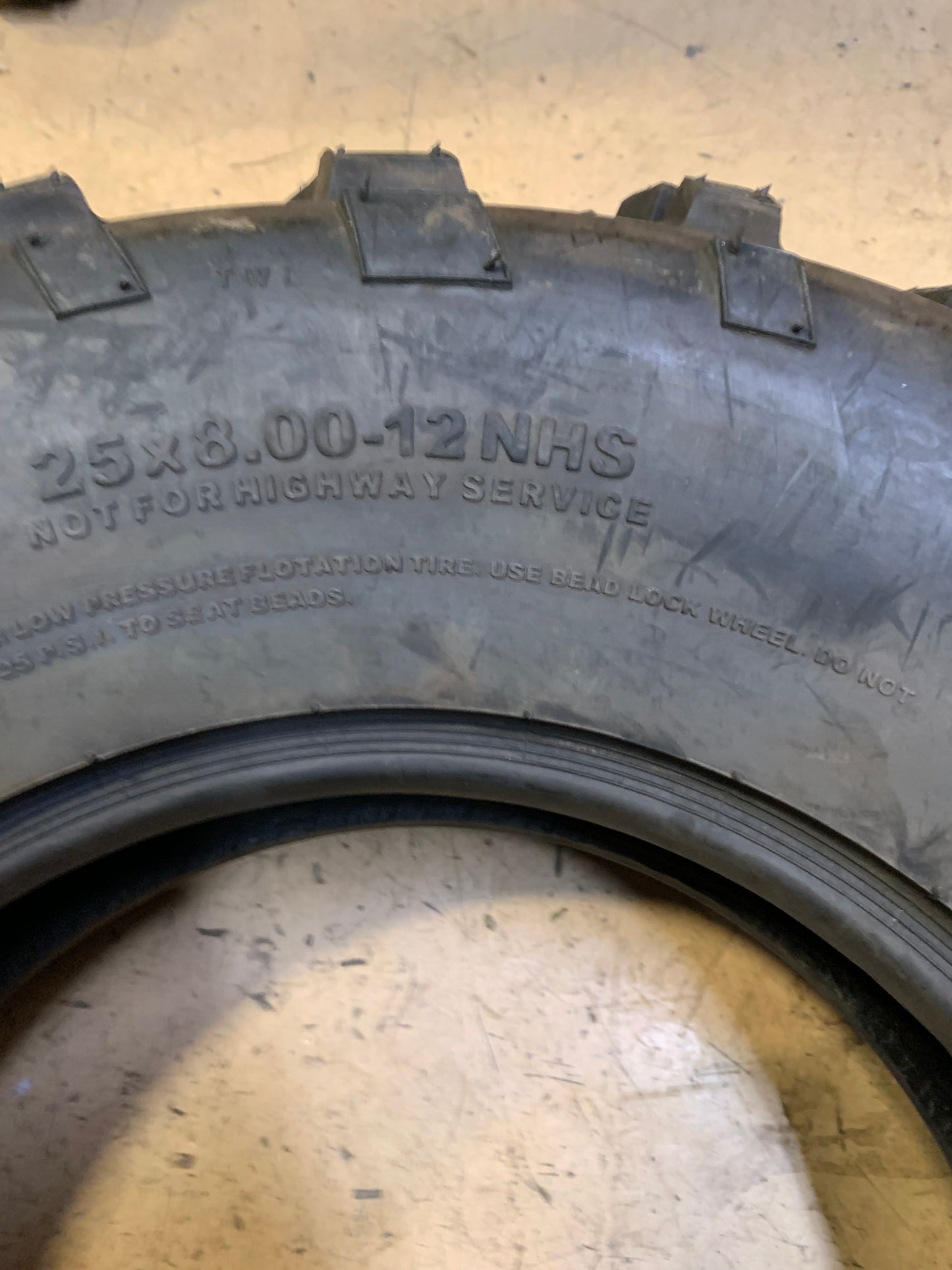 NOS CARLISLE AT489 BSW AT 25 8 12 4PLY 56F ATV/UTV TIRE 589306