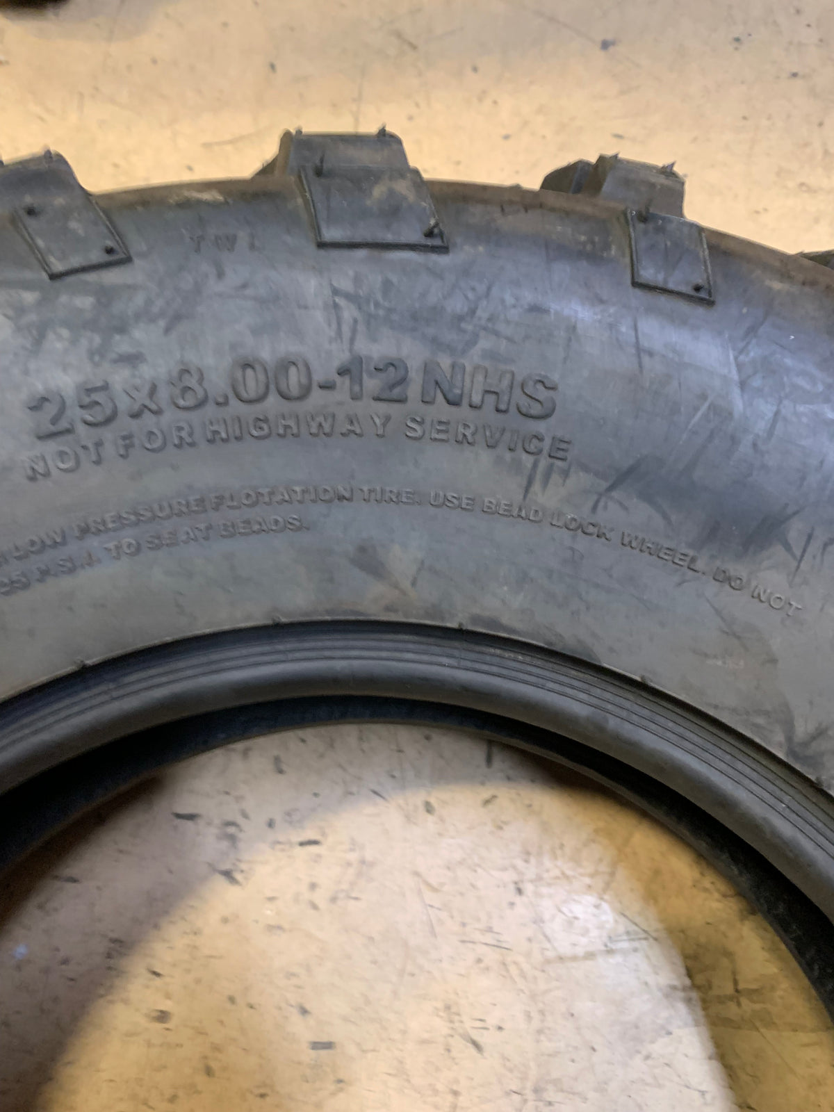 NOS CARLISLE AT489 BSW AT 25 8 12 4PLY 56F ATV/UTV TIRE 589306