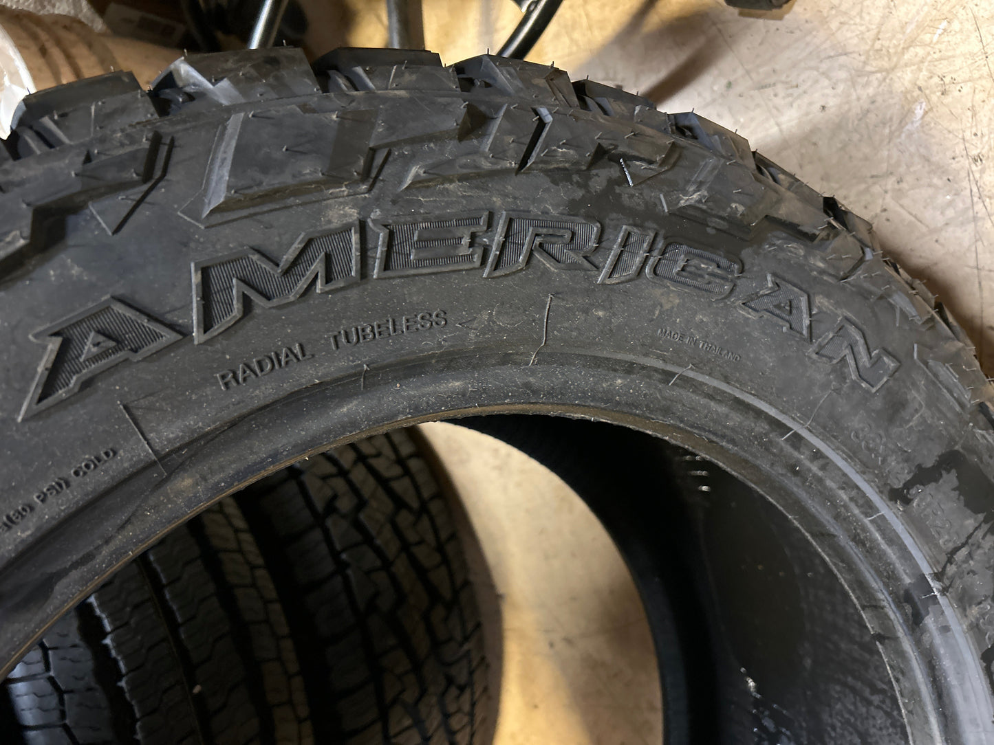 AMERICAN ROADSTAR R/T BSW LT 33 12.5 20 119Q 12PLY ALL WEATHER TIRE ARSRT02