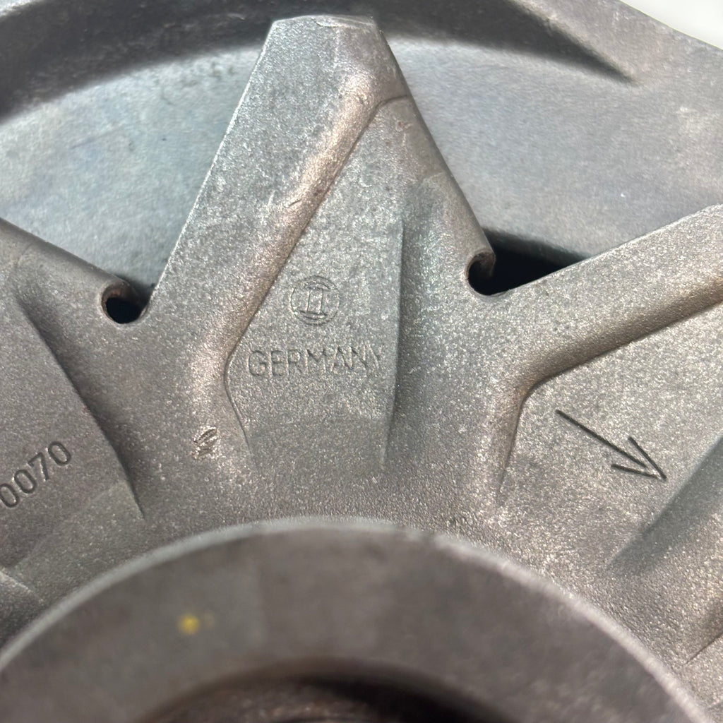 USED 1992 PORSCHE 968 ALTERNATOR 8001