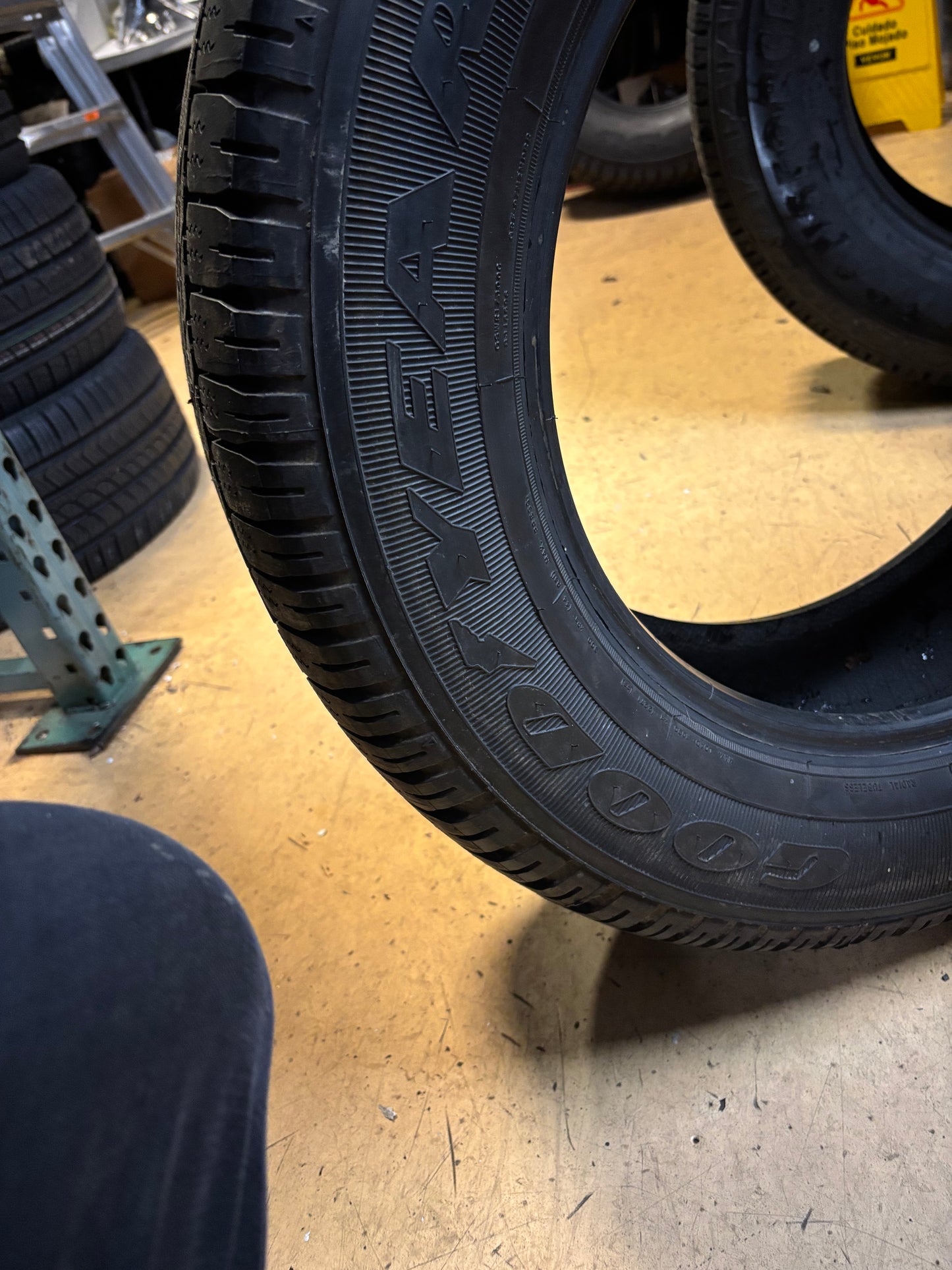 NEW OLD STOCK GOODYEAR WRANGLER SR-A BSW P 265 60 18 109T SL ALL SEASON TIRE 183558436