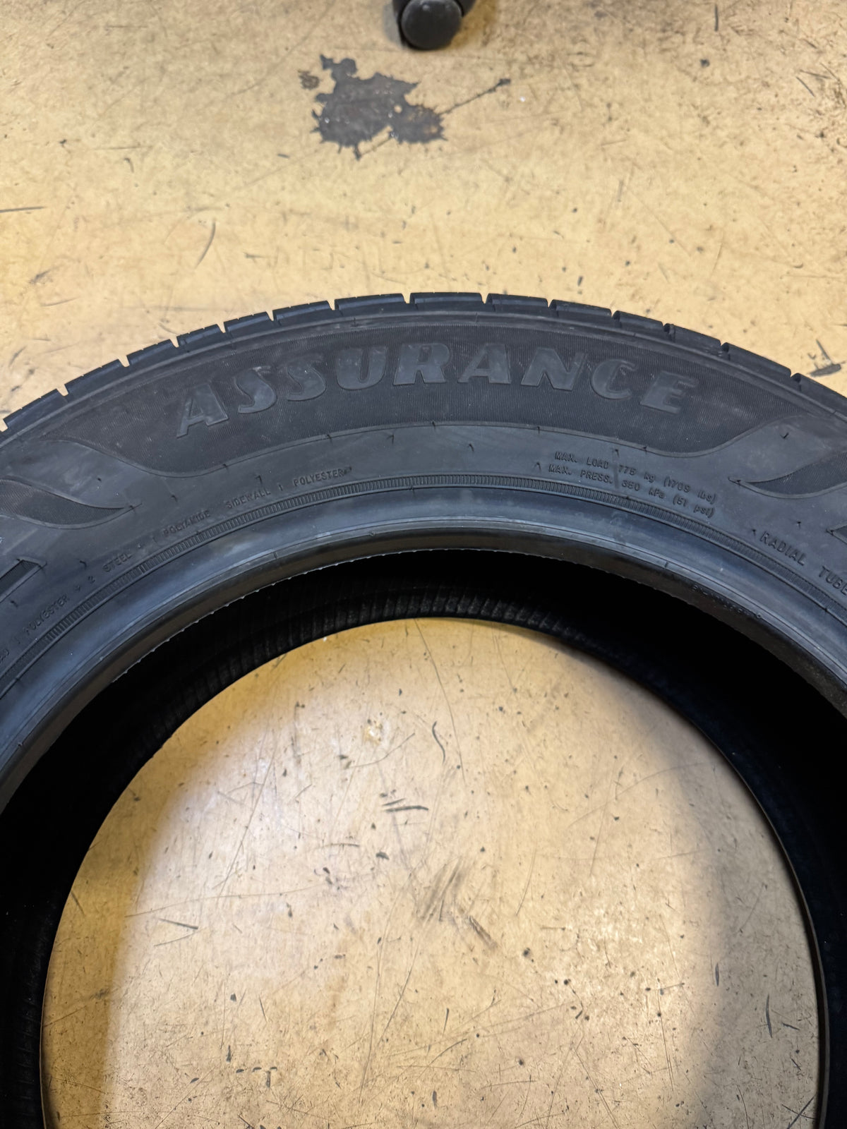 GOODYEAR ASSURANCE MAXLIFE 2 BSW P 215 65 17 99V ALL SEASON TIRE 110156702