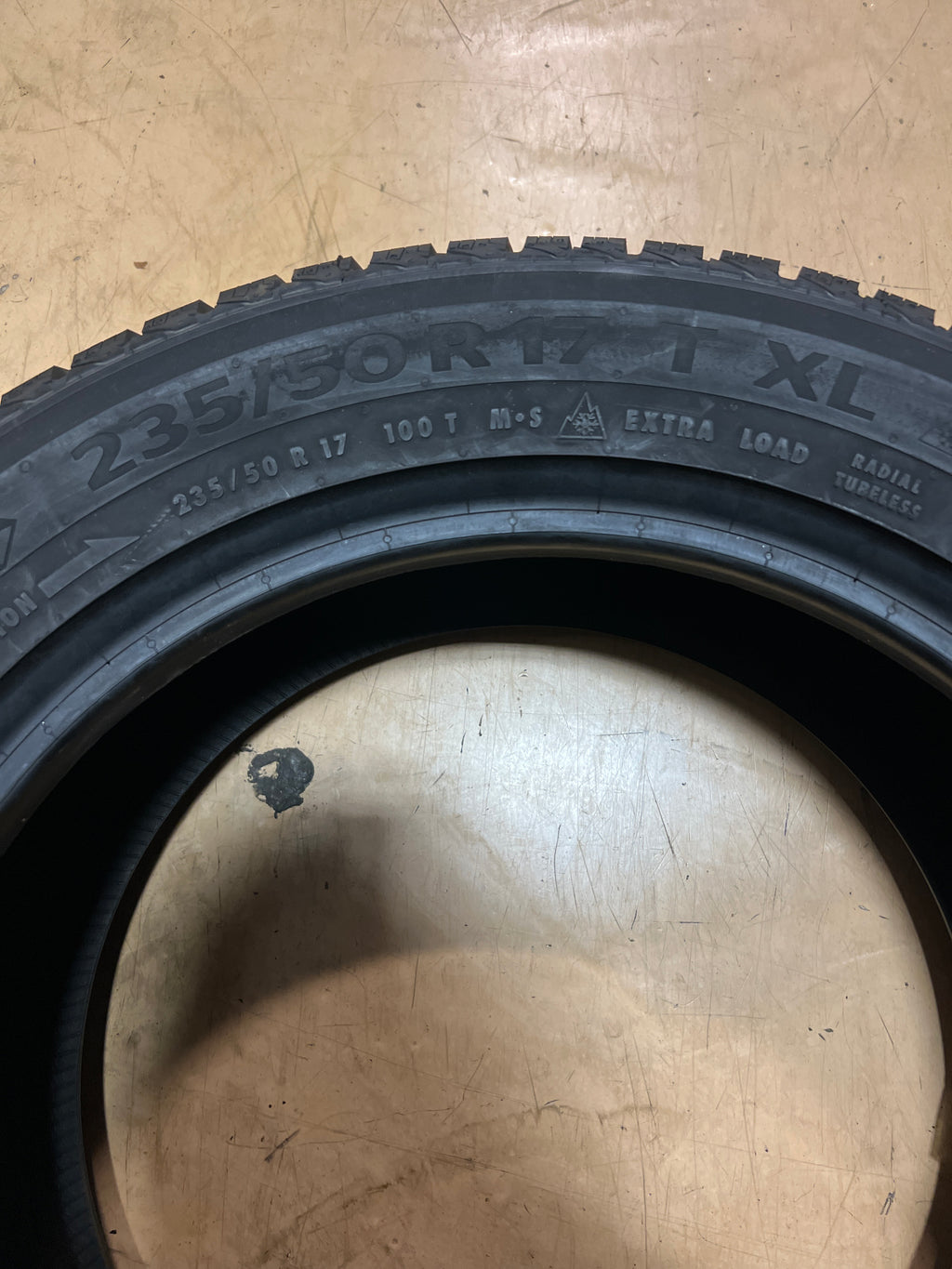 2 NEW CONTINENTAL VIKINGCONTACT 7 P 235 50 17 100T XL WINTER TIRES  3450770000