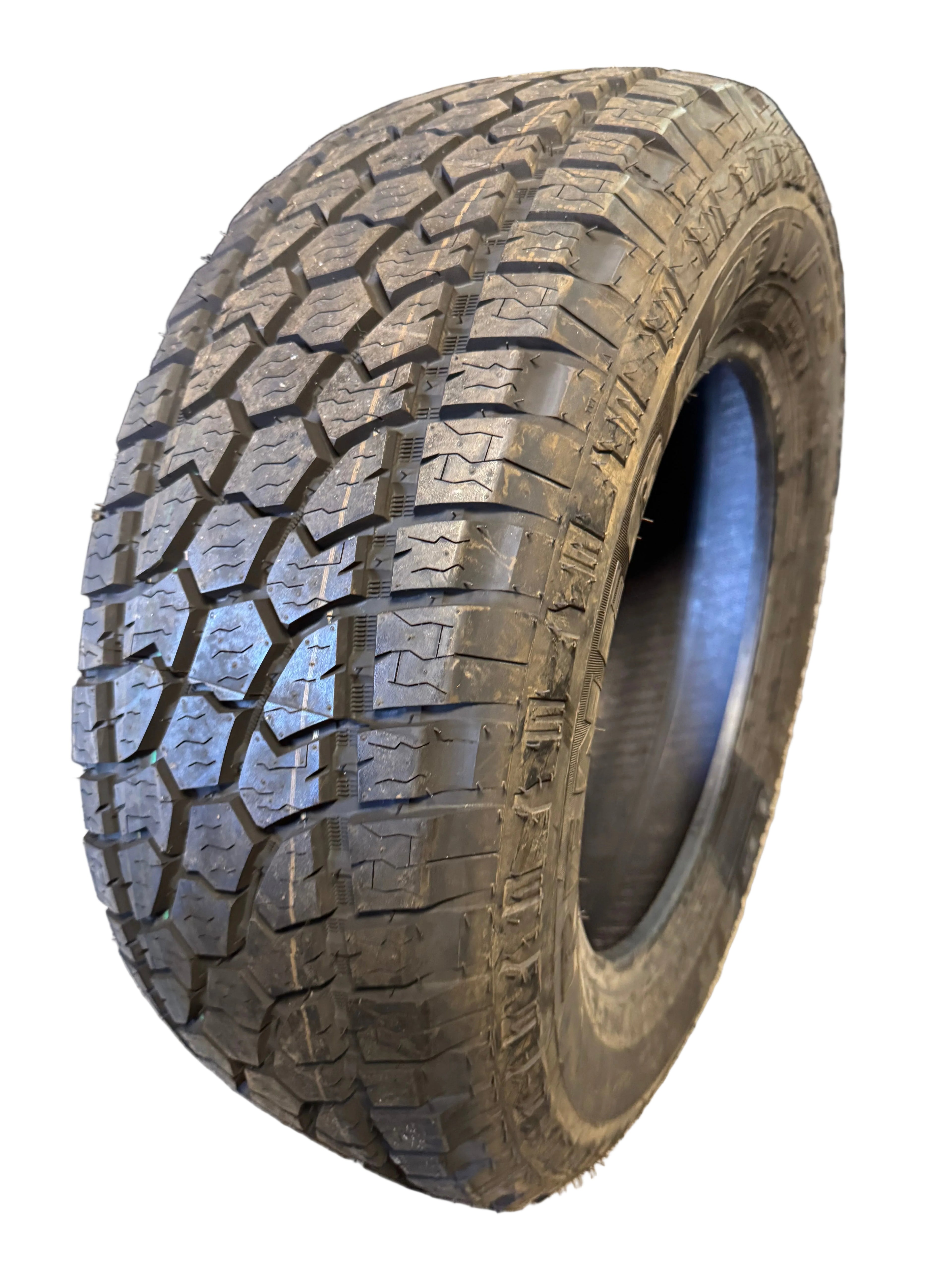2 NOS RADAR RENEGADE AT5 BSW P 265 65 17 116T XL ALL TERRAIN TIRE RZD0115