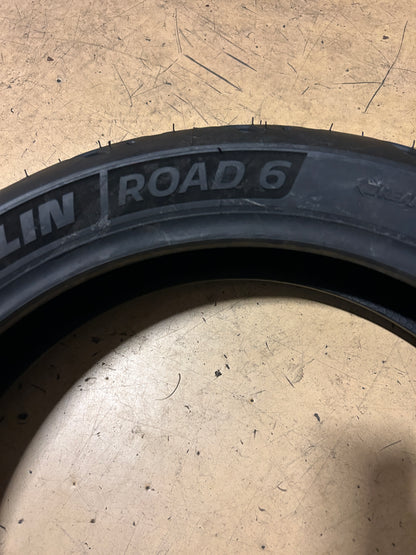 MICHELIN ROAD 6 2CT+ BSW 140 70 17 66W REAR MOTORCYCLE TIRE 50118