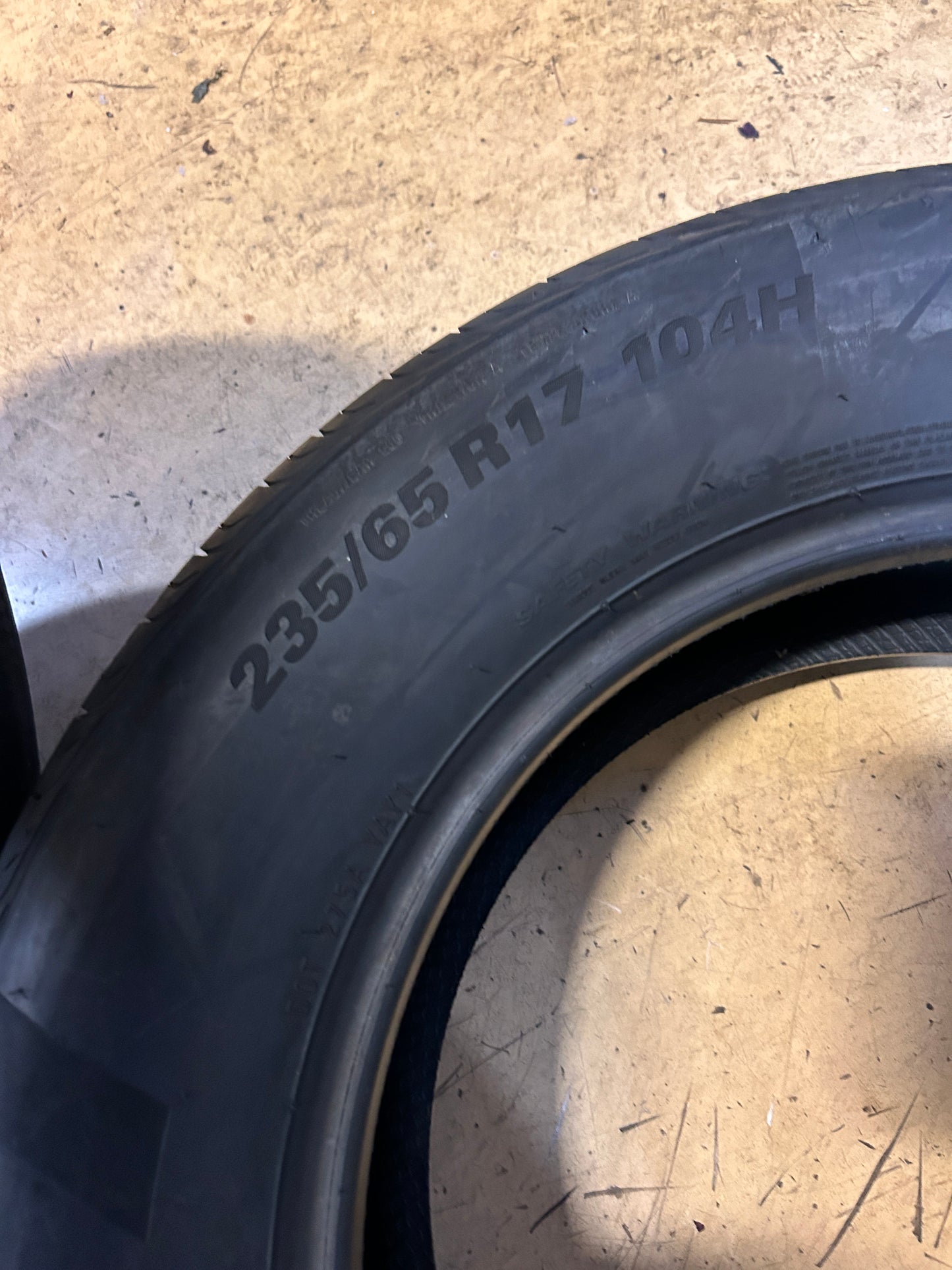2 NOS KUMHO SOLUS TA31 BSW P 235/65R17 104H ALL SEASON TIRE 2161953