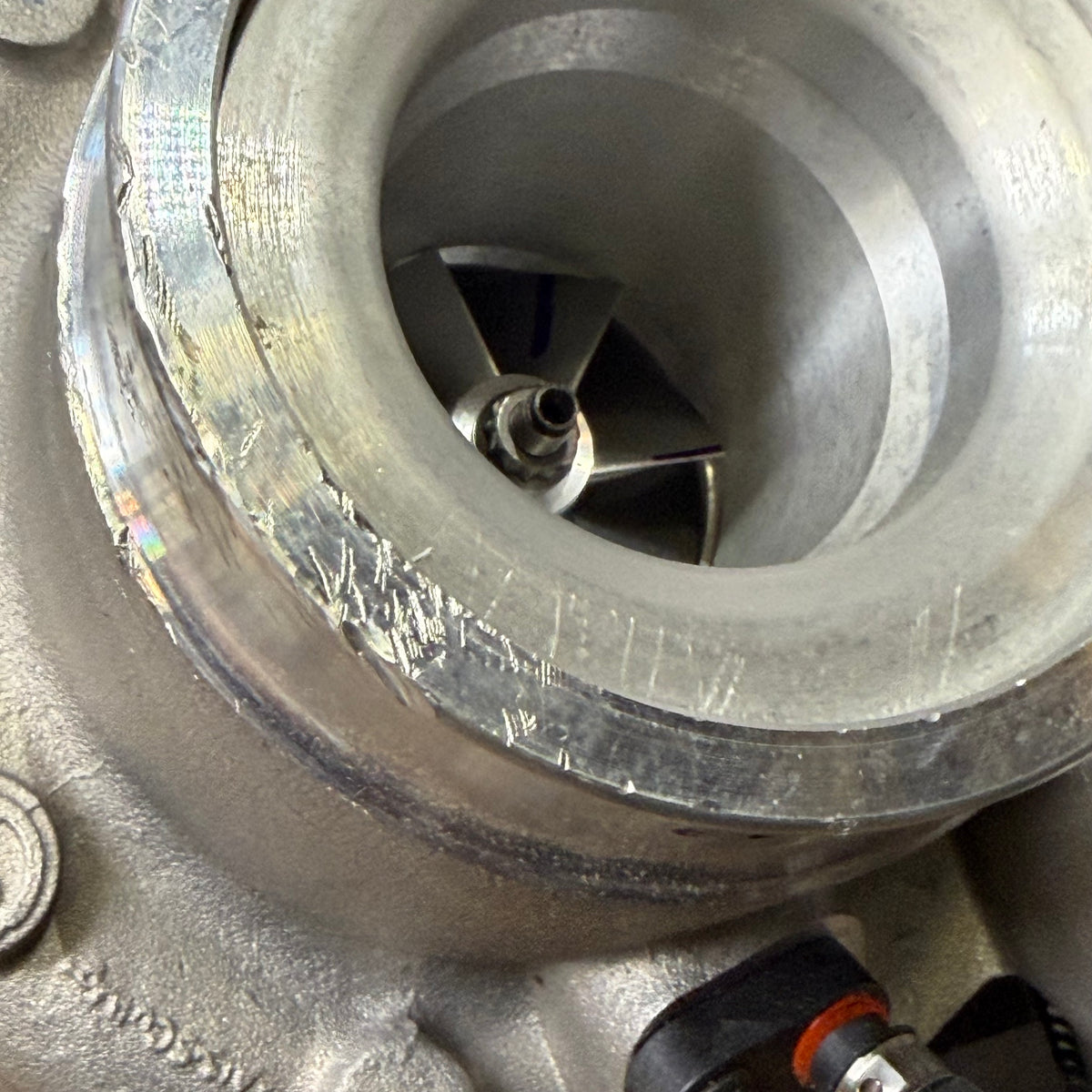 GENUINE HOLSET PACCAR MX-13 TURBOCHARGER 6456682