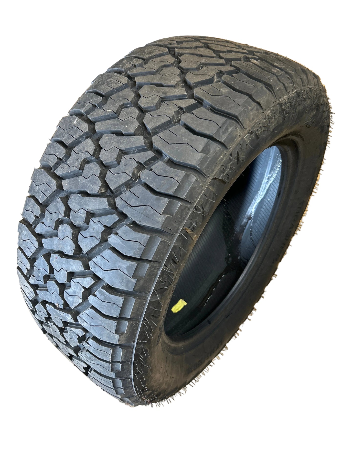 IRONHEAD THRASHER AT IH03 BSW LT 305 55 20 121R 10PLY ALL TERRAIN TIRE IHAT32K
