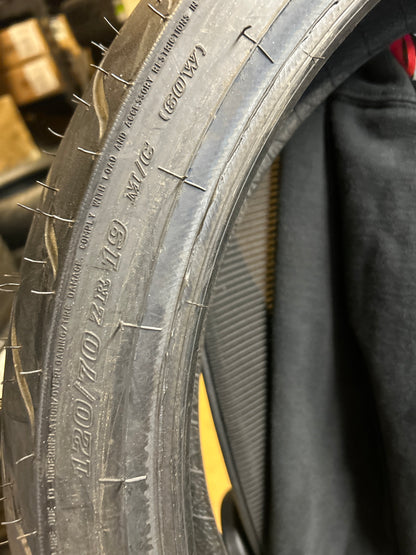 NOS DUNLOP SPORTMAX D208F BSW P 120 70 19 60W FRONT TIRE 45071362
