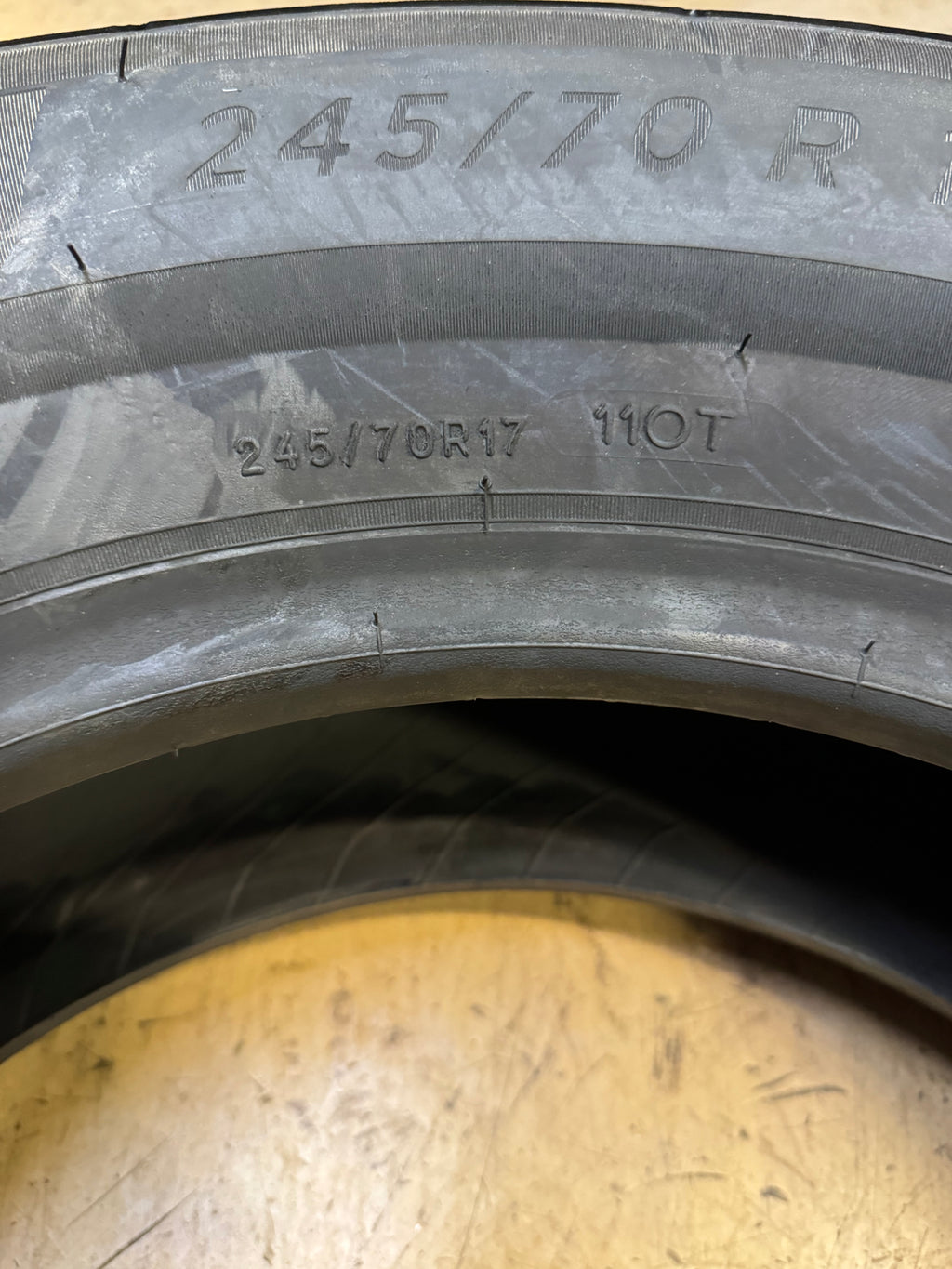 2 NOS MICHELIN X-ICE SNOW BSW P 245 70 17 110T WINTER TIRE 32603